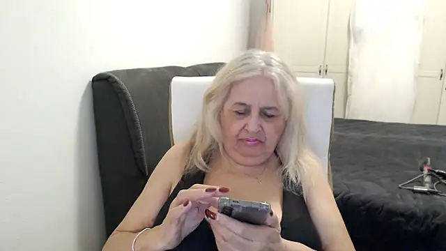 SusiLifeXXX – Live XXX-chat