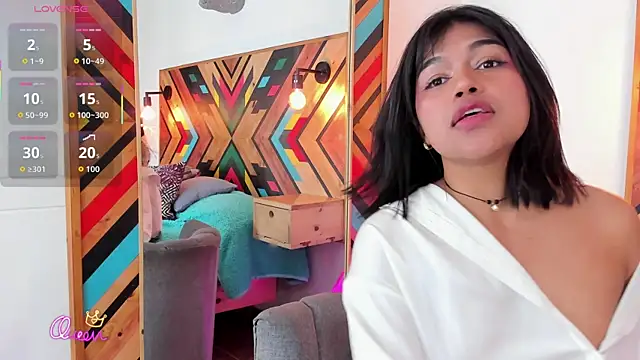 NaiirobiSwan Obrolan Langsung XXX