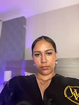 MiilaBlake's Webcam Show