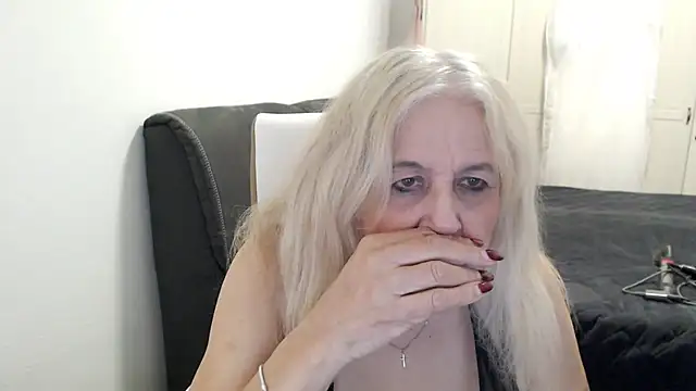 Chat +18 de SusiLifeXXX ao vivo