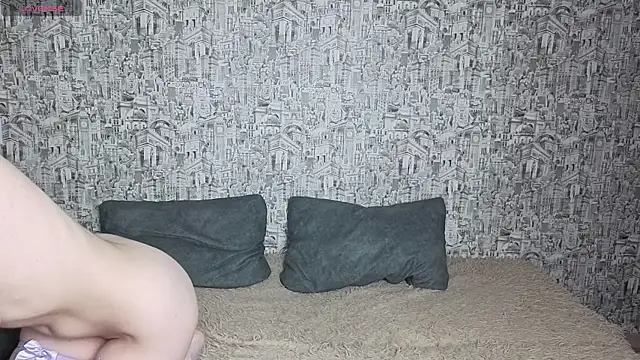 Honeyhook Adlı Modelin Canlı XXX Sohbeti