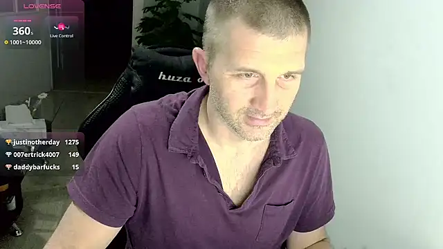 Show modela Succubus5879 na web-kameri