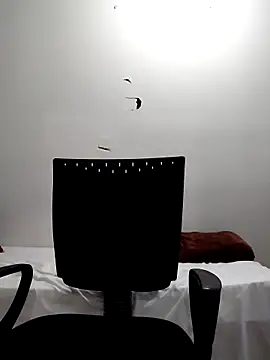 Miss_balloonsmilaのライブXXXチャット