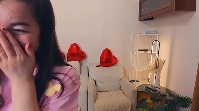 Show modela ShanaYock na web-kameri