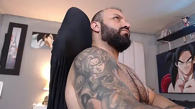 bardock_1 élő XXX-chatje