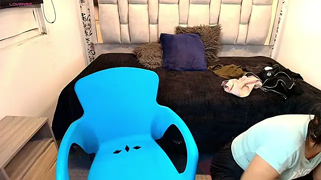 Keyla_Brunette_ 即時 XXX 聊天