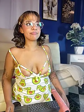 LeylaKnox's Live XXX Chat