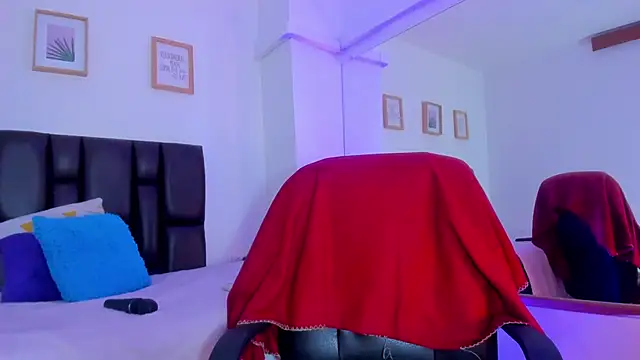 Chat XXX ao vivo de lana-rosse