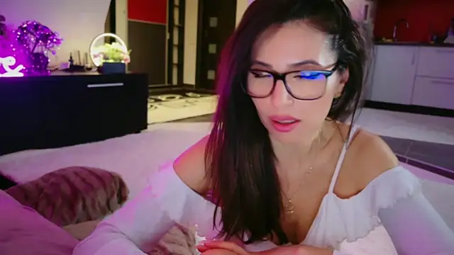 Chat XXX en directo de MissSmiley26