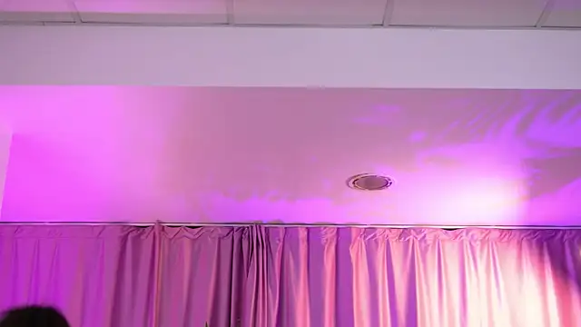 LalaRoze Webcam-Show