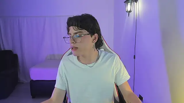 Show de eliot_winslow na webcam