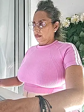 Lossexycacha's Live XXX Chat