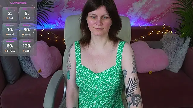 TinaMelt Obrolan Langsung XXX