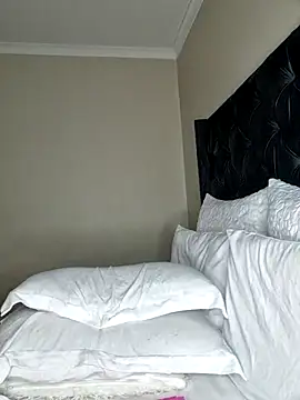 Sexynaughty_Girl's Live XXX Chat