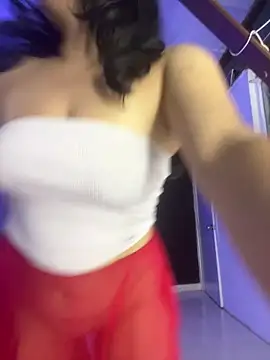 Chat +18 de EmilyNoir1 ao vivo