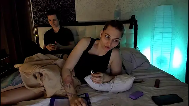 Kimberly_Wolker – Naživo XXX chat