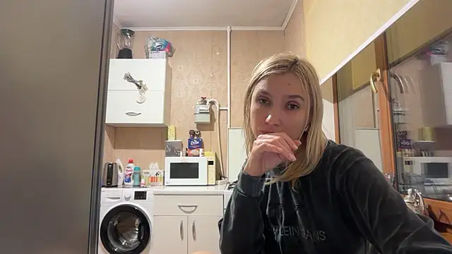 AngelJeni – Naživo XXX chat