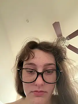 julia4thewin – Naživo XXX chat