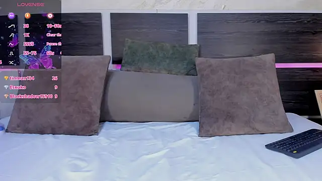 Chat +18 de Natalia_Cruzz ao vivo