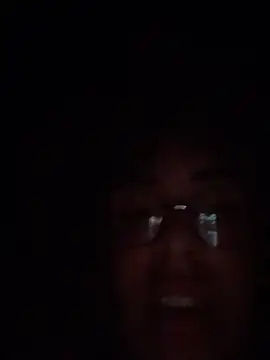 Woo_isDaphne élő XXX-chatje