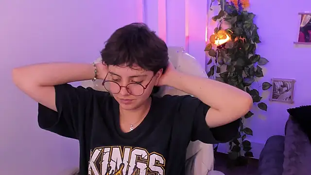 Nathaly_ds – Naživo XXX chat