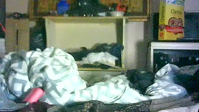 GUAPAN3S3_FIR3 Show in webcam