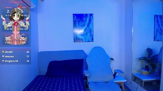 alloy_tiny's Live XXX Chat