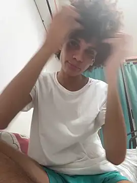 Max_Rain Adlı Modelin Canlı XXX Sohbeti