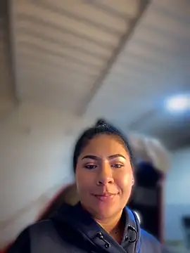 Samibigboobs' Live XXX Chat