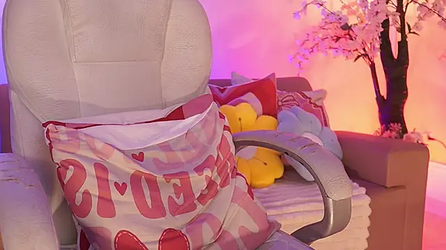 แชท XXX สดของ LucyWeisser