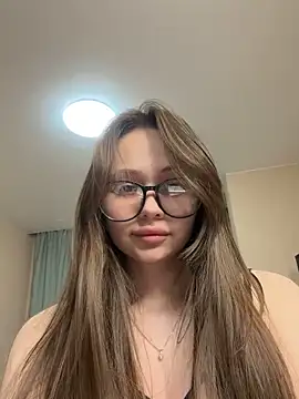 แชท XXX สดของ NIKAGPT