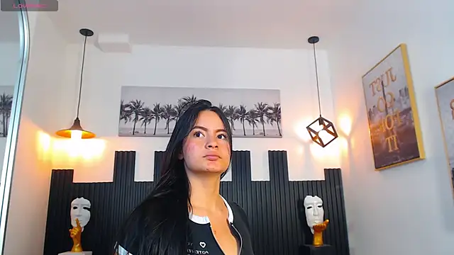 แชท XXX สดของ rosaleia_