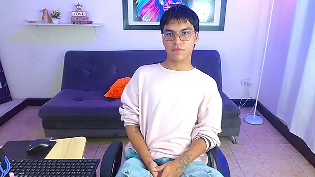 Maecum18 Webcam show