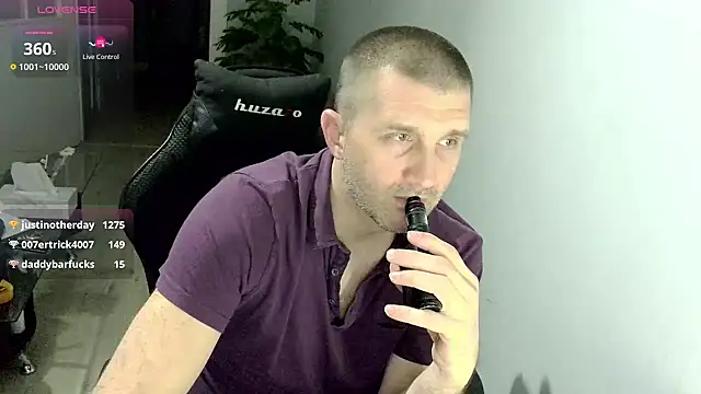 Succubus5879's Webcam Show