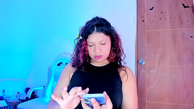 Emily_Coper18 现场XXX聊天