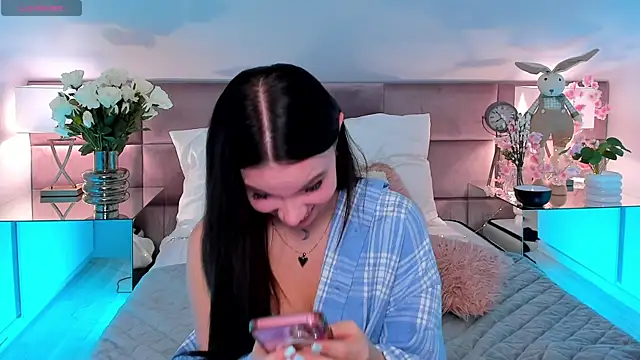 Онлайн чат XXX MiaMuse