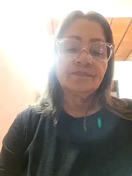 Vickyfox_ Live XXX-chat