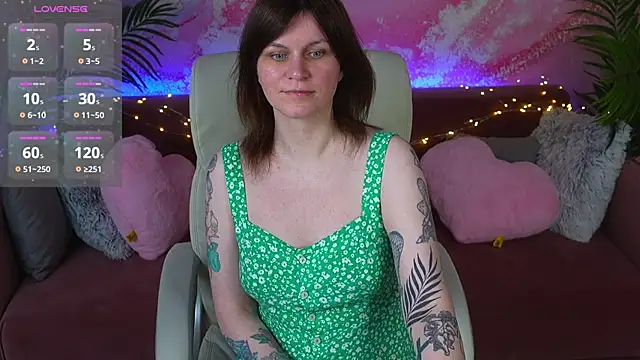 TinaMelt Obrolan Langsung XXX