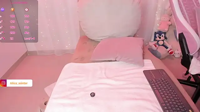 Chatroom XXX en direct de Alice_winter_