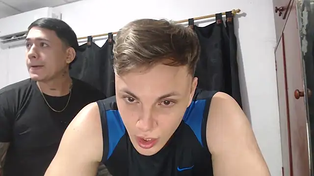 XXX chat uživo modela kike_energy