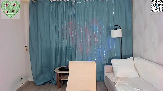 CherrylHolme's Live Chat Room