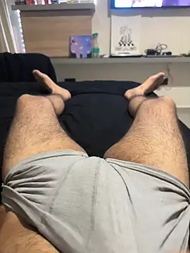 2HARDKURT élő XXX-chatje