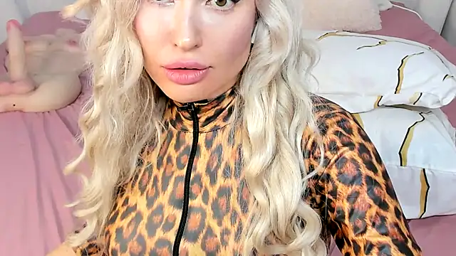 HottieSweetBritney's Webcam Show