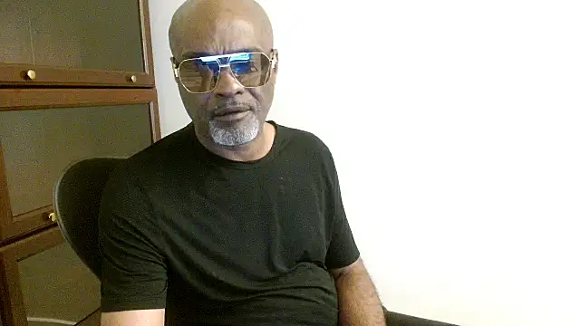 sinnernoir élő XXX-chatje