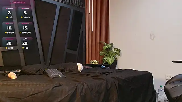 Oliver_Laurent_ élő XXX-chatje