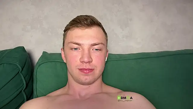 iron__chap Live XXX-Chat
