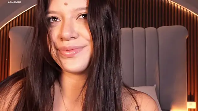 emperatriz_reyes Webcamshow