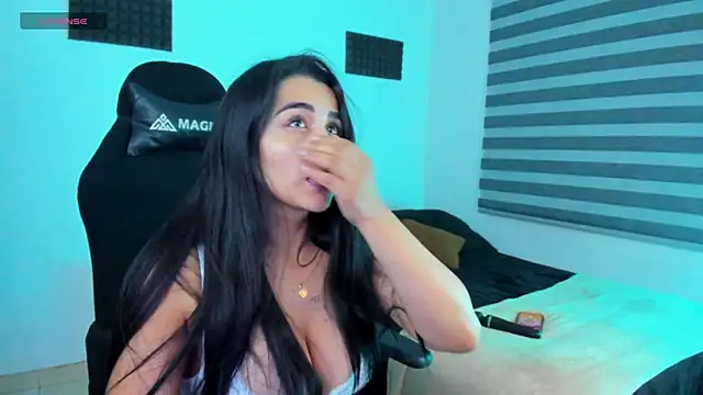 hannarusso's Live XXX Chat