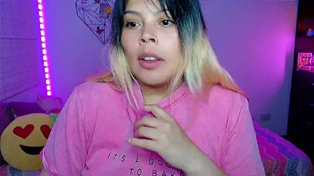 EllieMoonX Pertunjukan Webcam