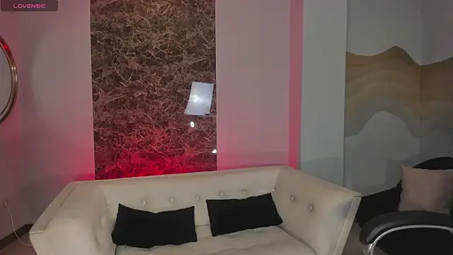 JuanitaClay's Live XXX Chat